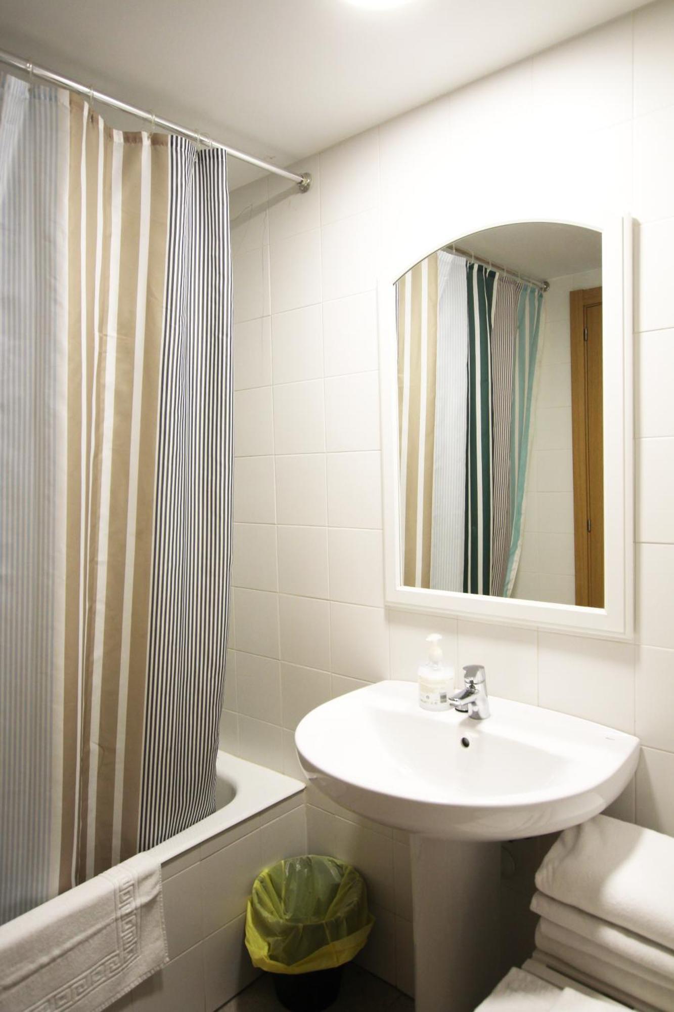 Apartamento Labegain 3 Sestao Dış mekan fotoğraf